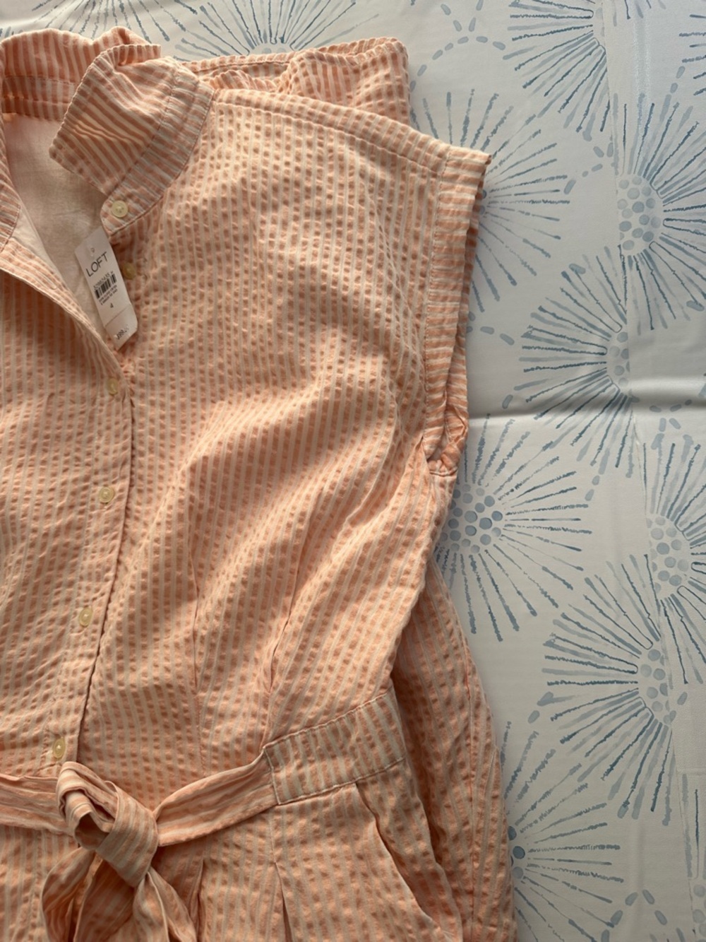 LOFT Sleeveless Seersucker Peach Stripe Dress Button Up size 4 - Picture 6 of 11